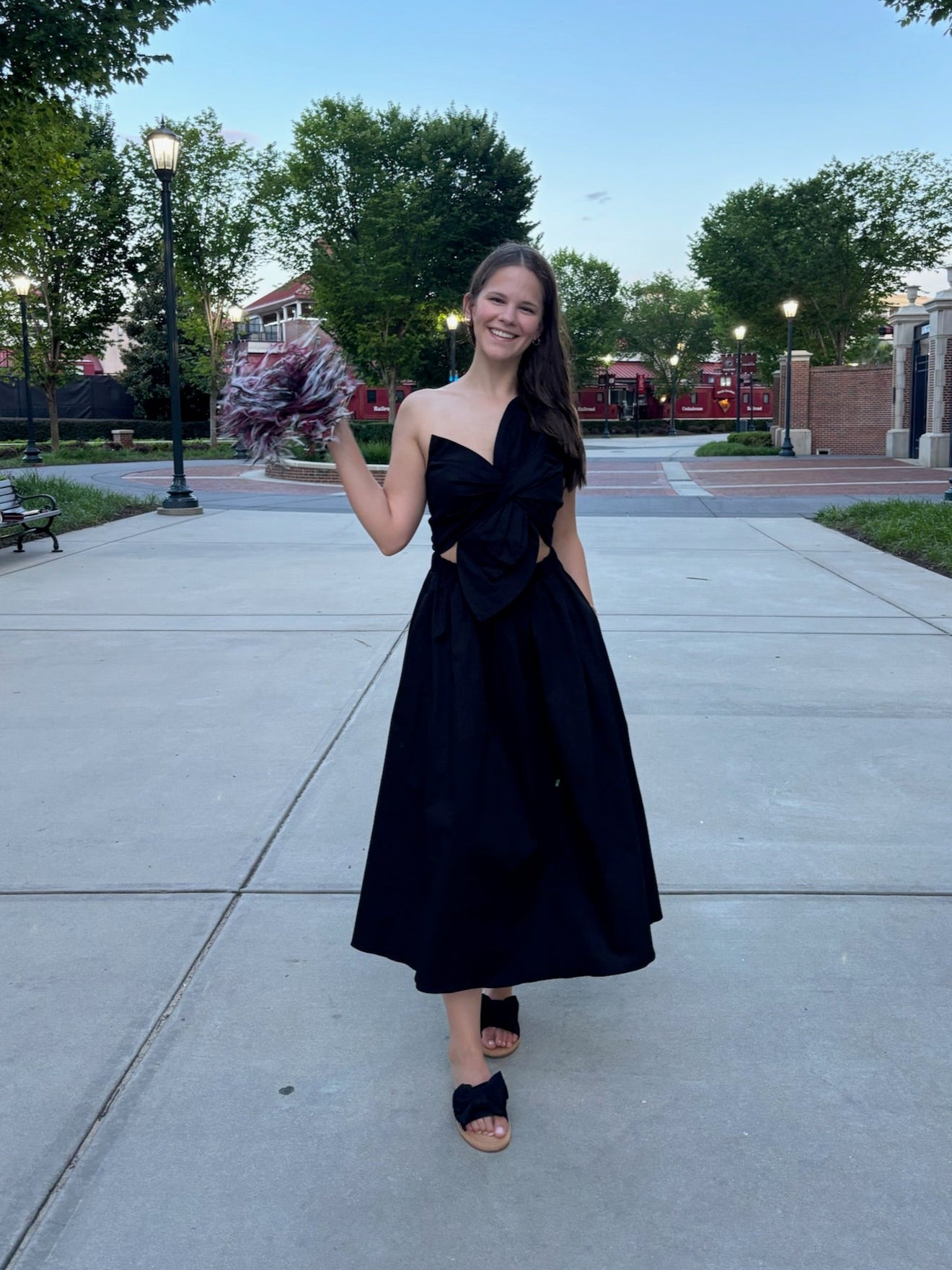 Knotted Bow Dress- Black