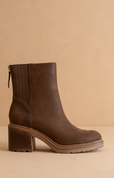 The Megan Lug Booties- Coffee