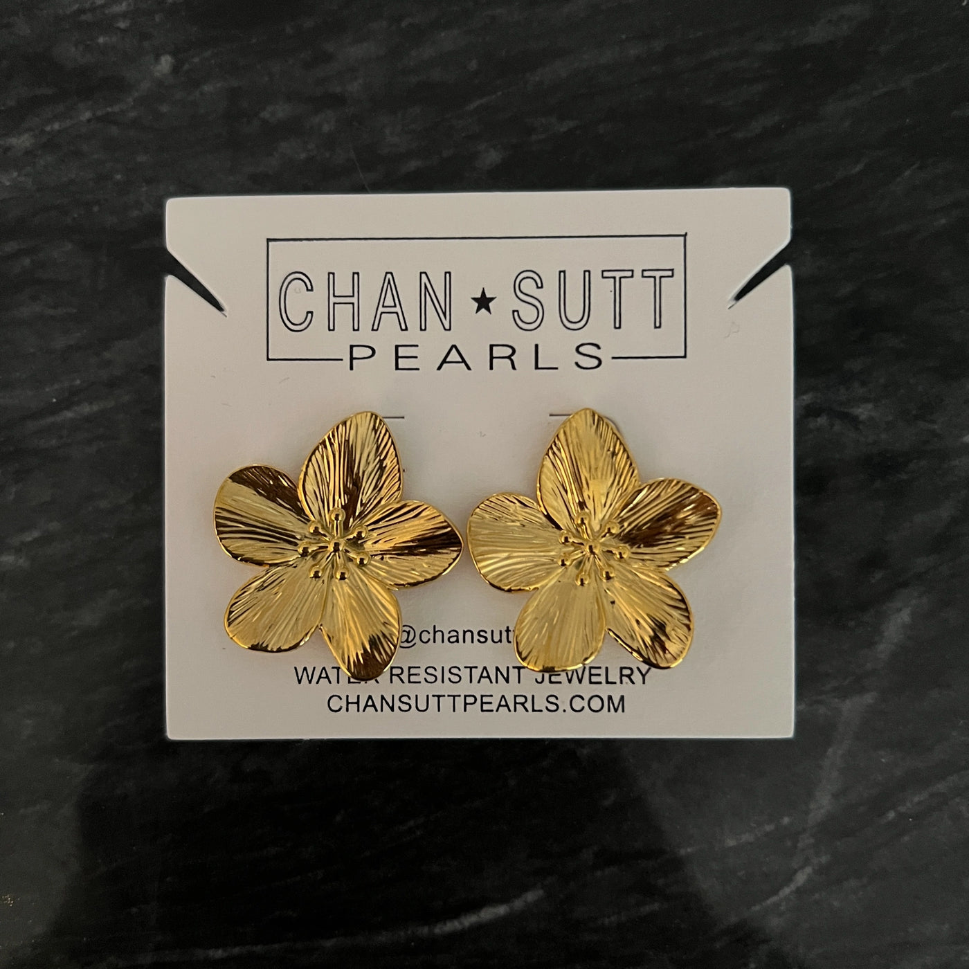 Virginia Earring by Chansuttpearls