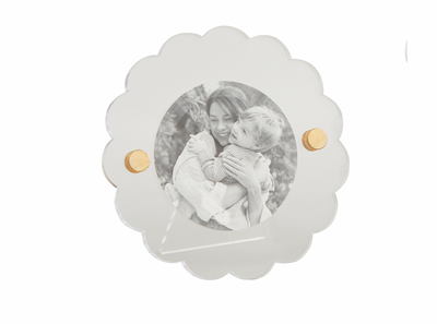 Mini Scallop Acrylic Frame