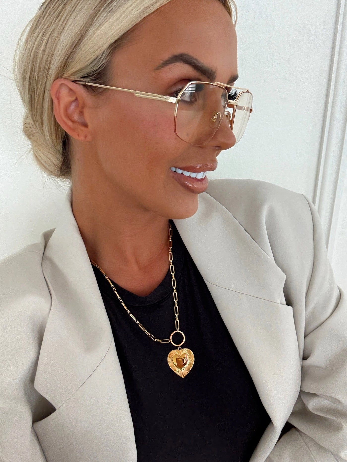 Katie Necklace by Chansuttpearls