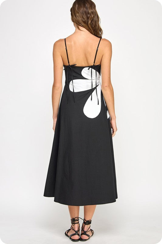Sleeveless Side Cut-Out Flower Midi Dress- Black