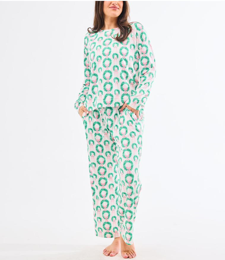 Annie "Rosy Wreaths" Pajama Set