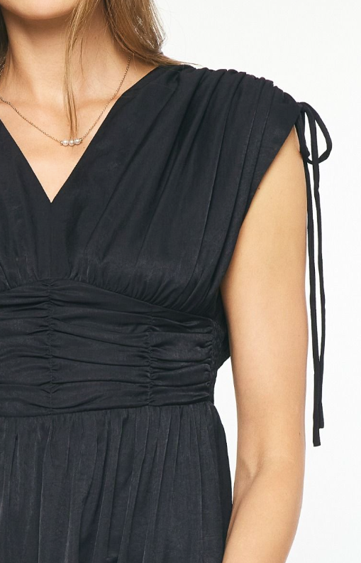 Sleeveless Empire Waist Maxi Dress- Black