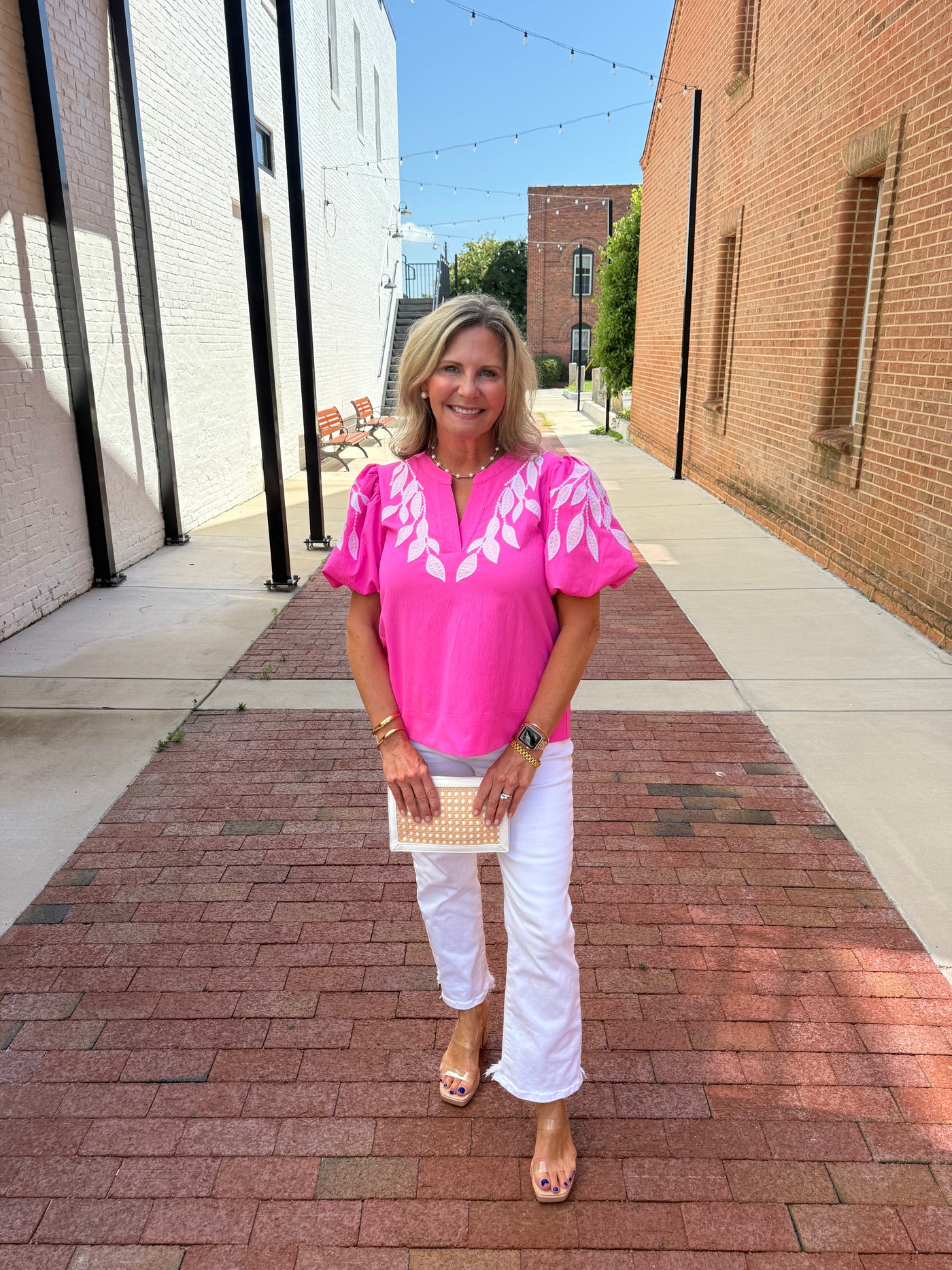 Leaf Embroidered Puff Sleeve Top