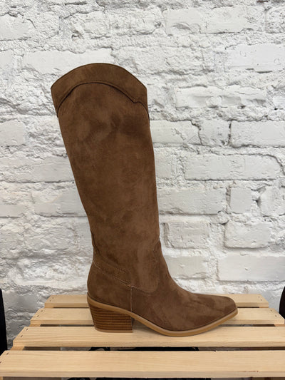 Juliette Suede Brown Boot
