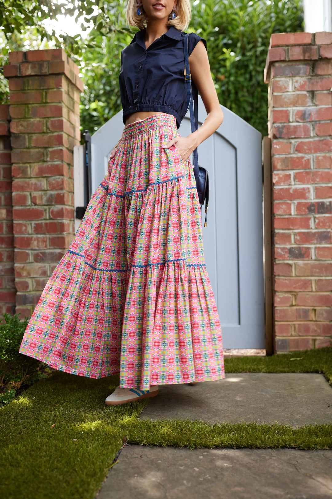 韓国商品/THREE TIMES Avery skirt Triple Tiered Maxi Skirt by Brooks Avenue – The Kindred Boutique