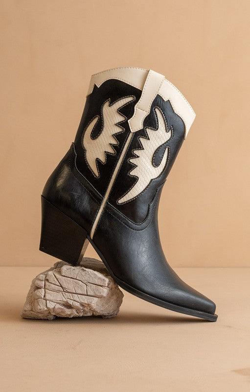 Houston Layered Panel Cowboy Boot- Black