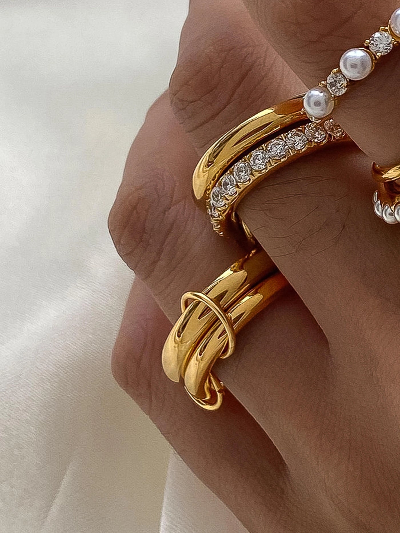 Gravité 18K Gold Non-Tarnish Double Stack Ring