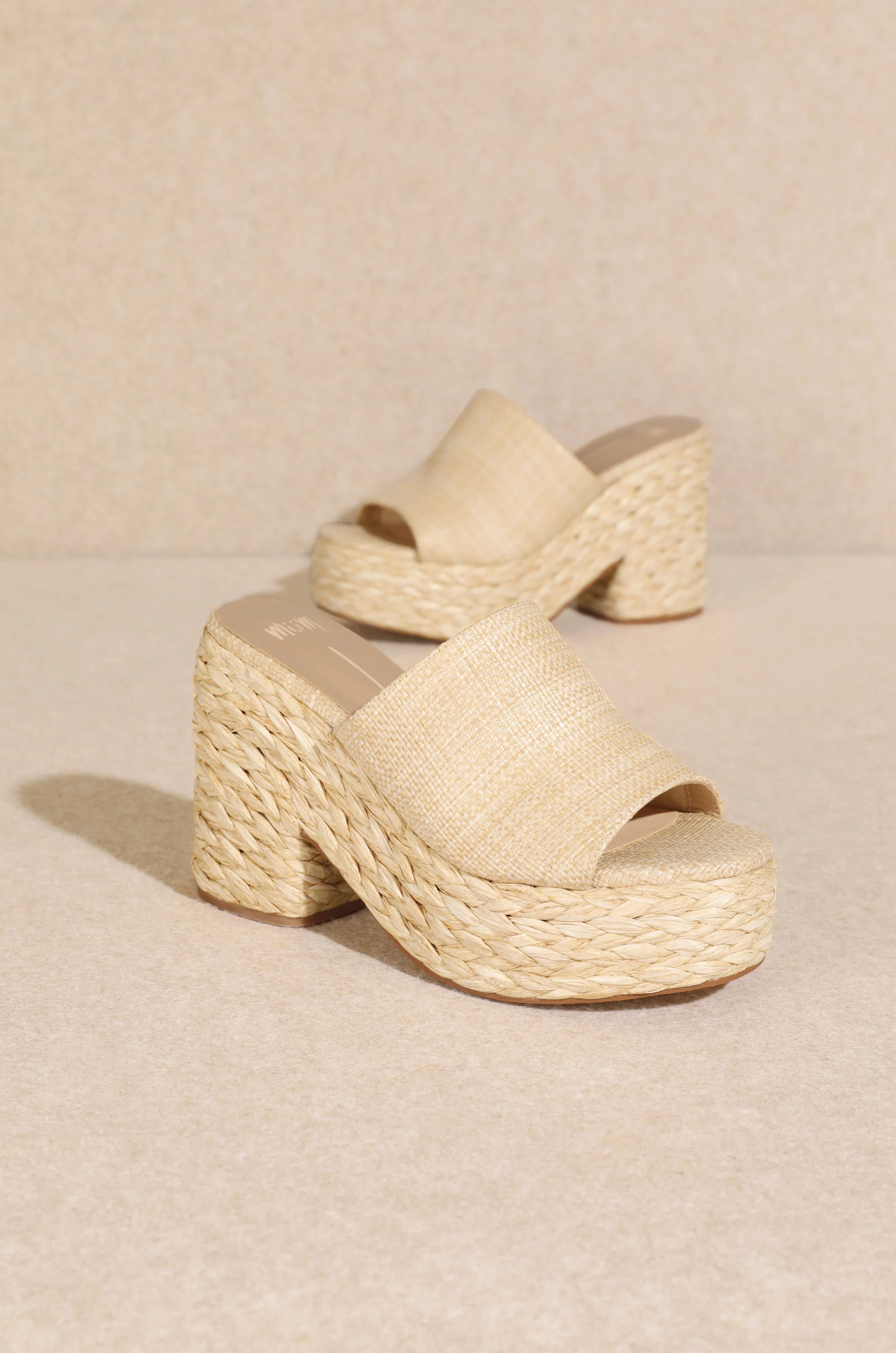 Ashlyn Raffia Sandal- Tan