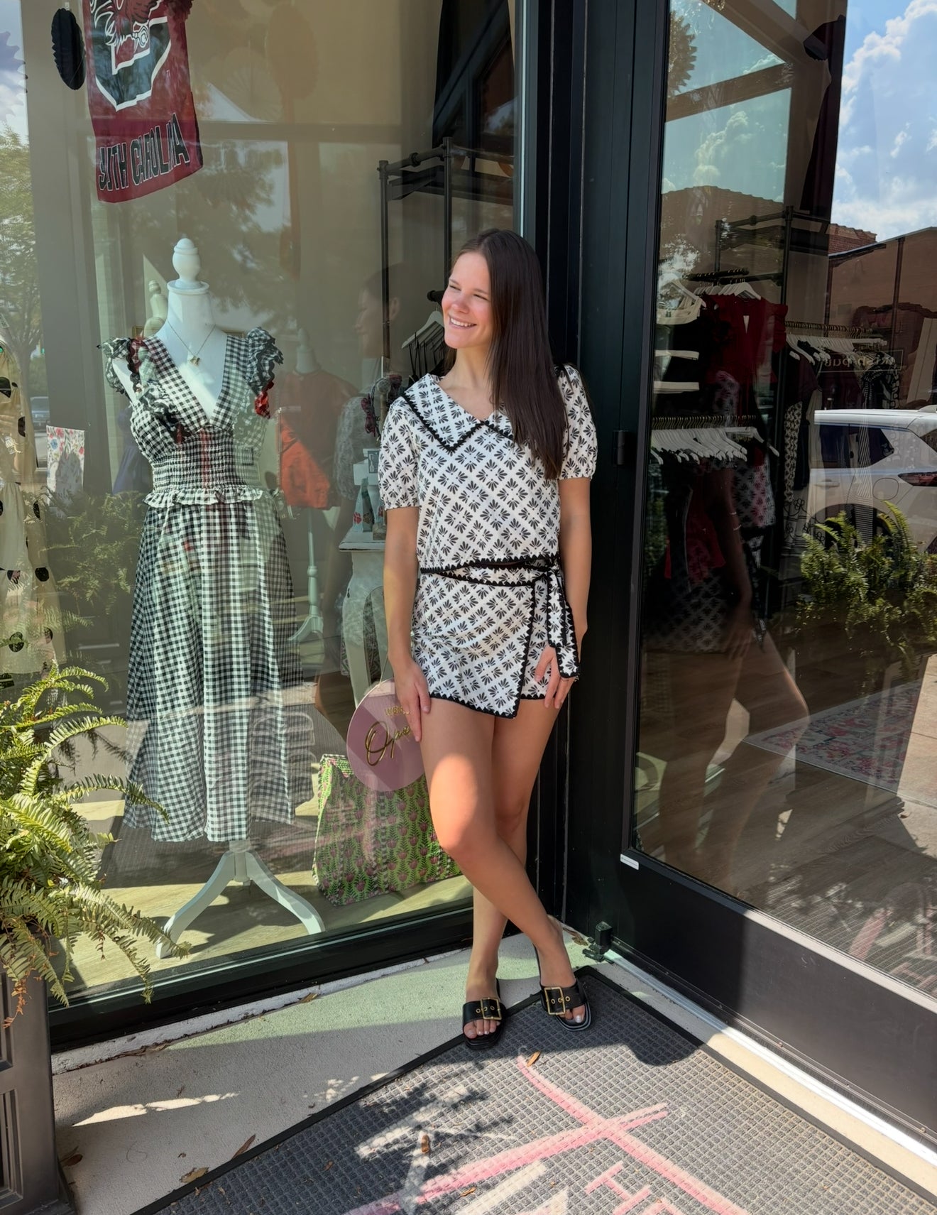 Cream and Black Bold Print Contrast Trim Skort