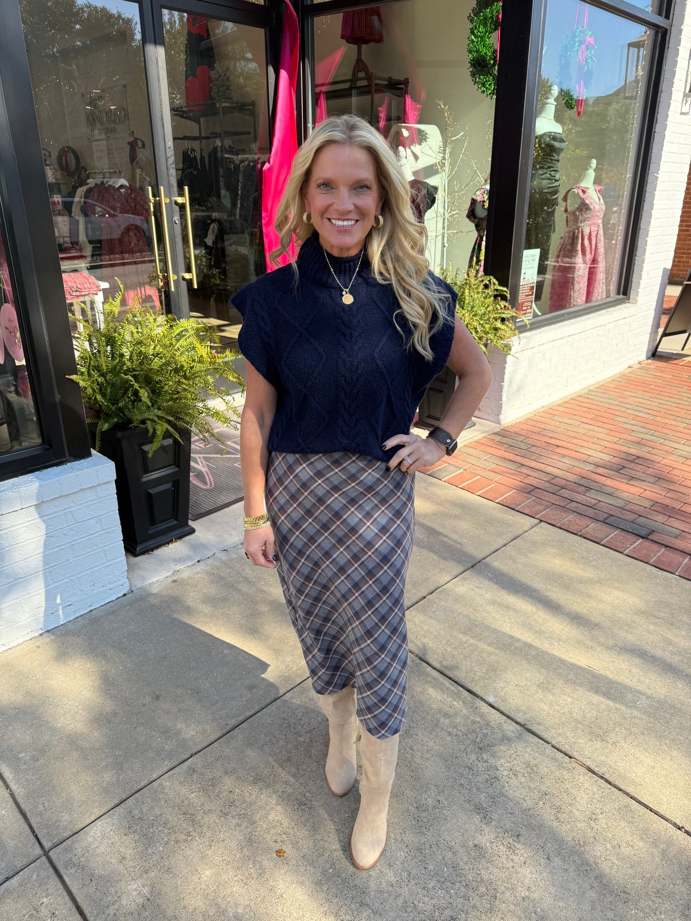 Mock Neck Cable Knit Sleeveless Sweater