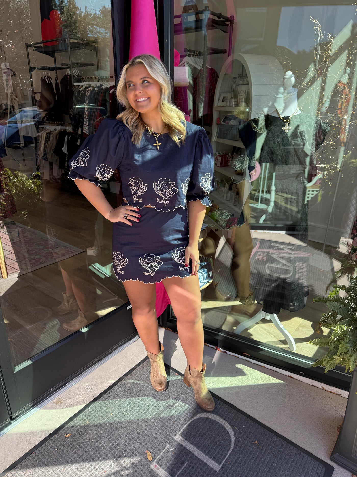 Scalloped Hem Embroidered Skirt Set