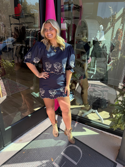 Scalloped Hem Embroidered Skirt Set