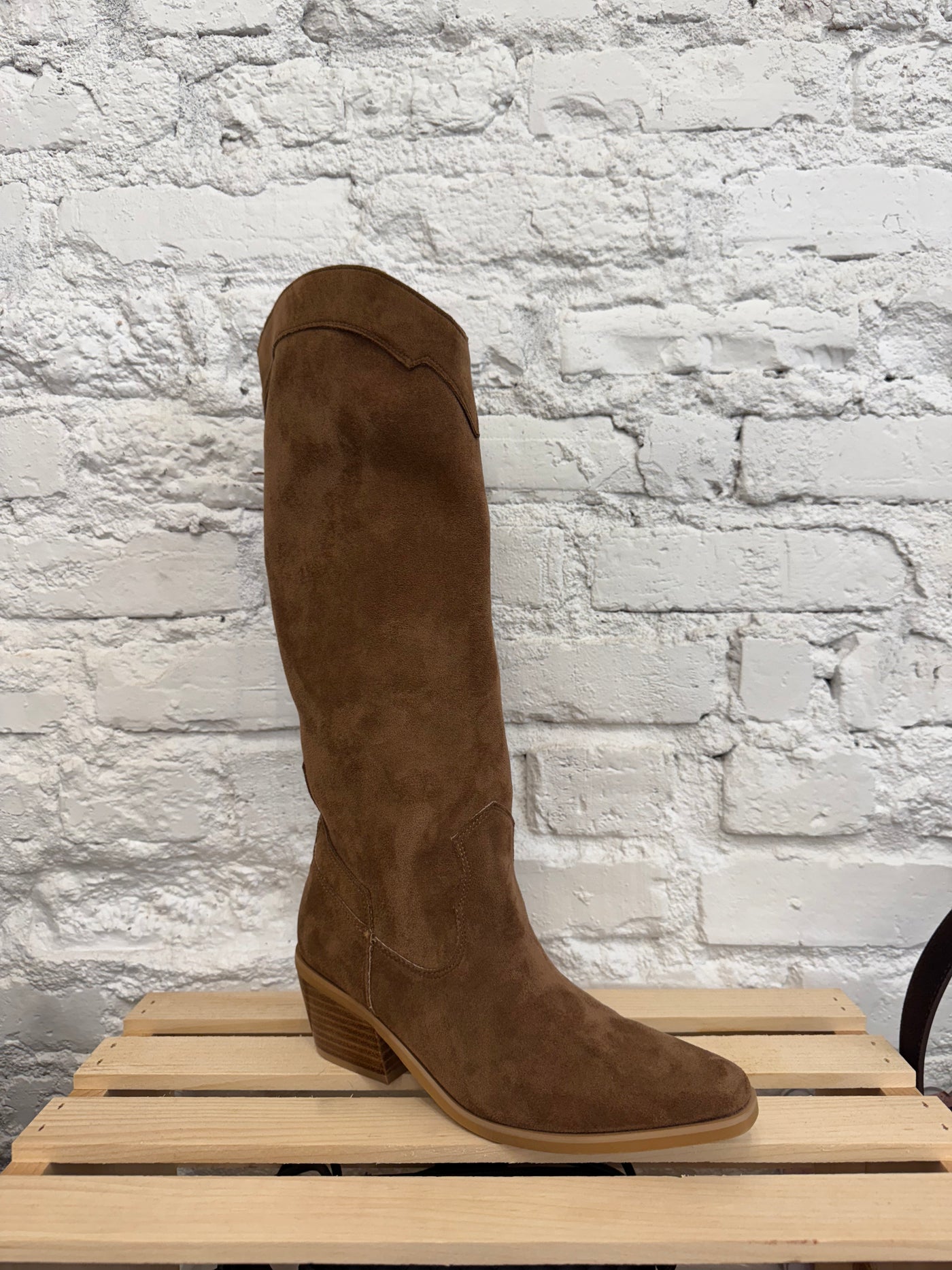 Juliette Suede Brown Boot