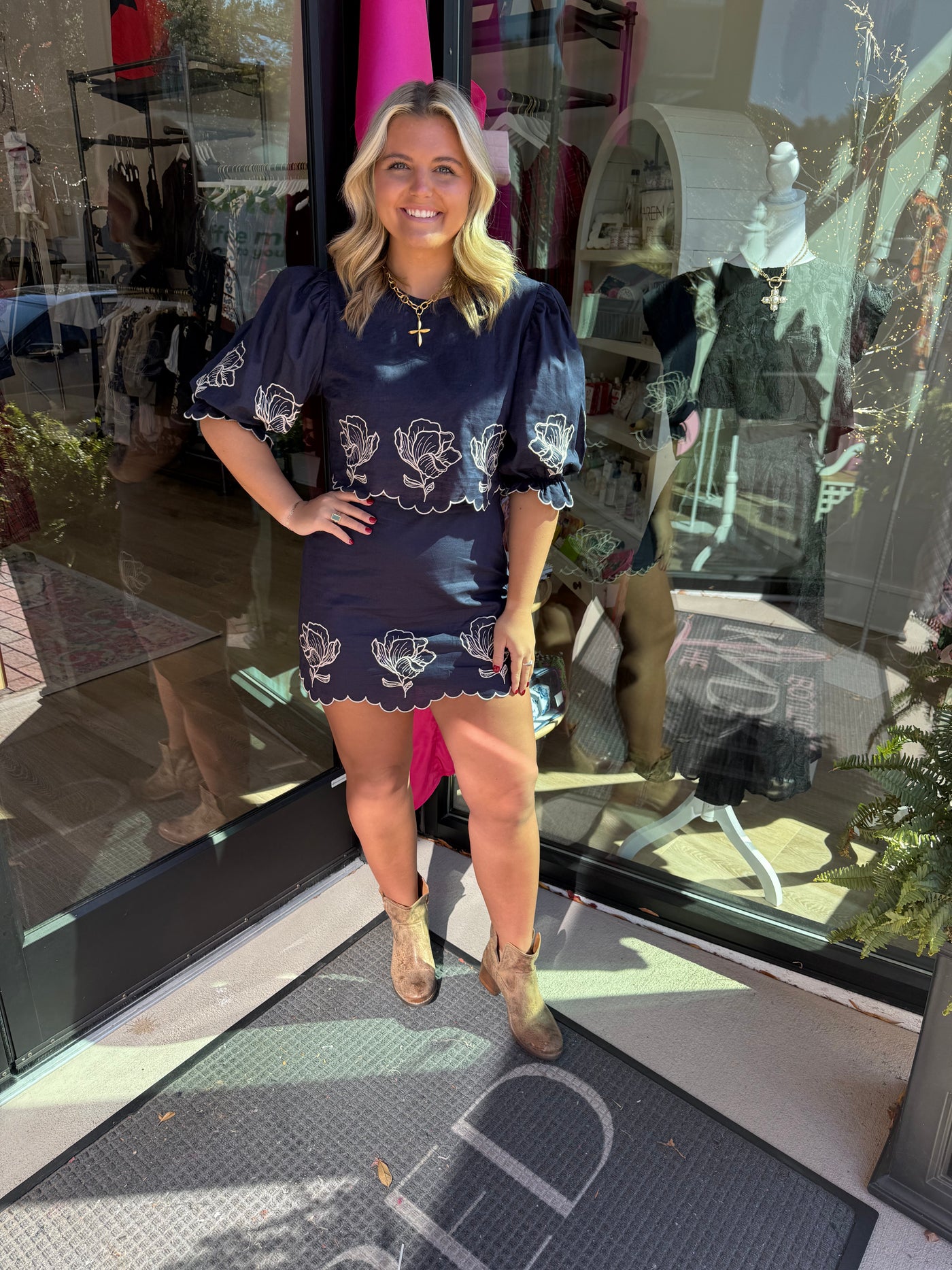 Scalloped Hem Embroidered Skirt Set