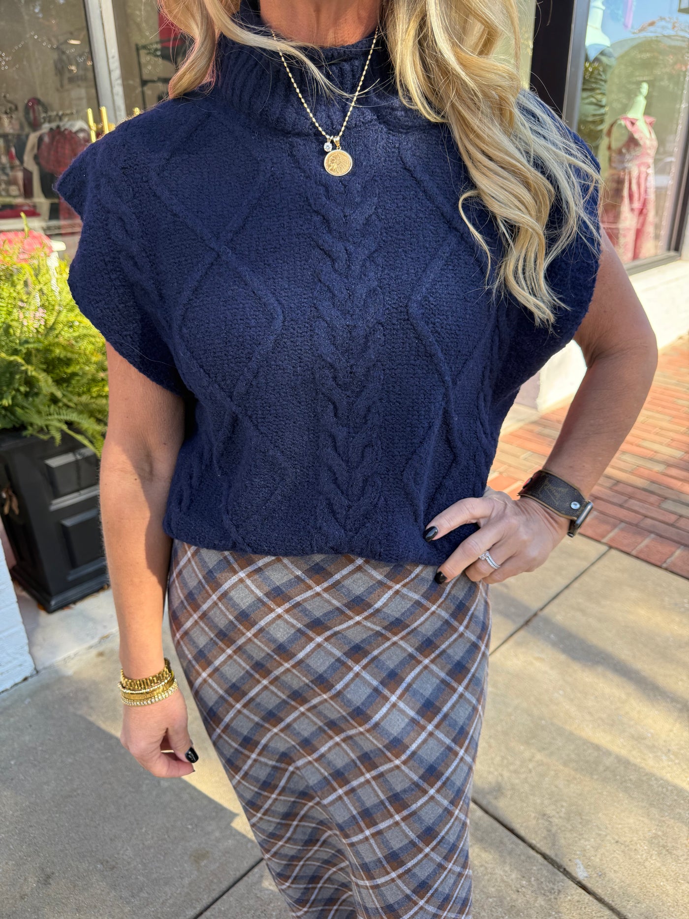 Mock Neck Cable Knit Sleeveless Sweater