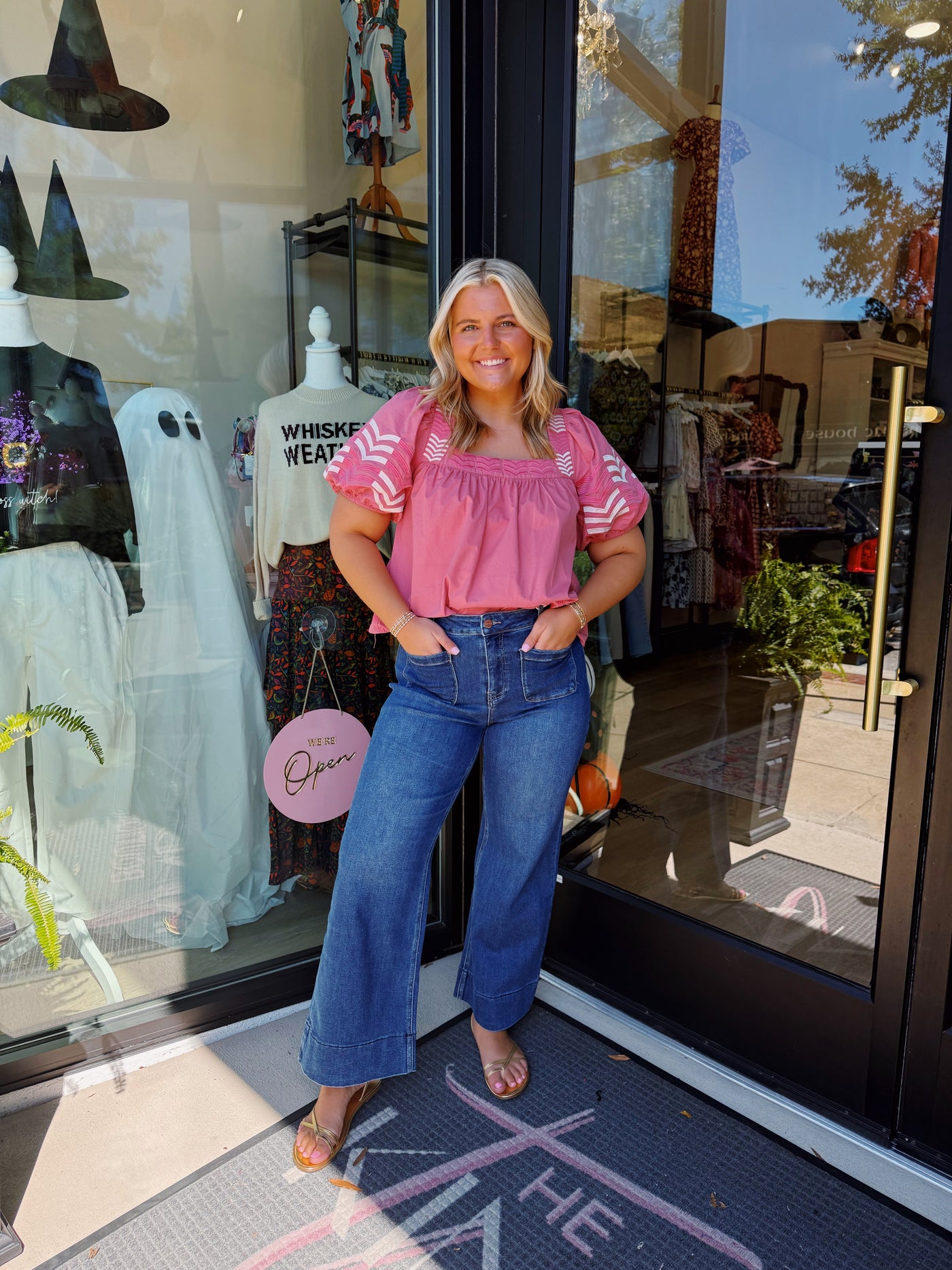 Rose Embroidered Puff Sleeve Top