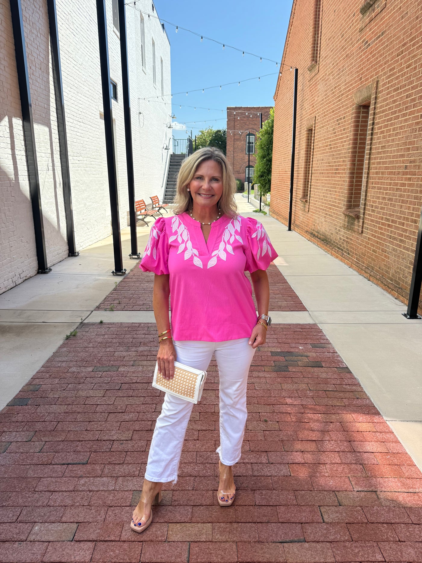 Leaf Embroidered Puff Sleeve Top