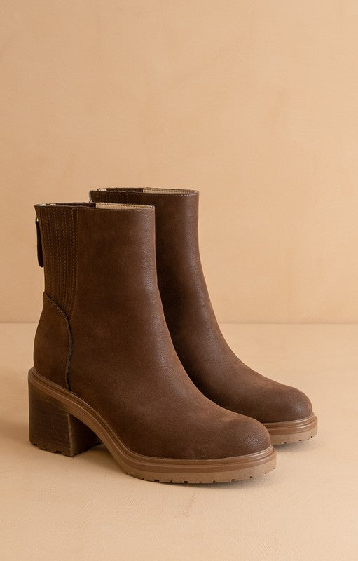 The Megan Lug Booties- Coffee