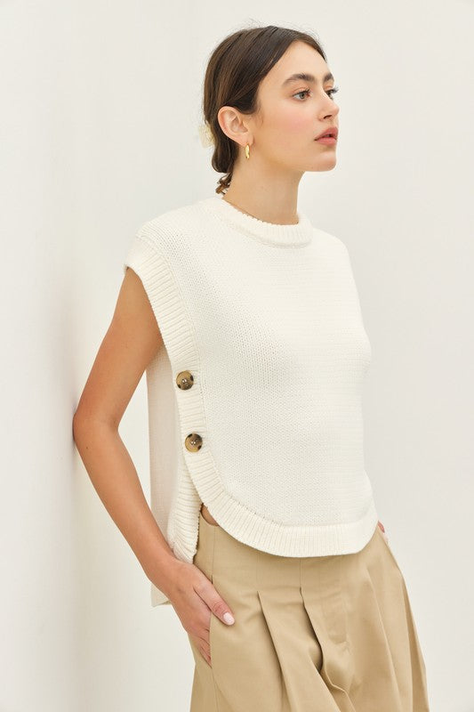 Round Neck Hi-lo Sweater Vest- Cream